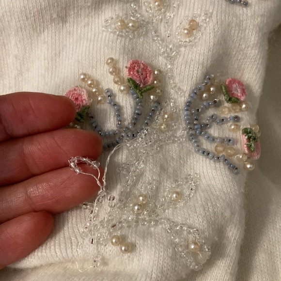 Vintage Cream and Flower Beaded Cardigan - Picture 6 of 6